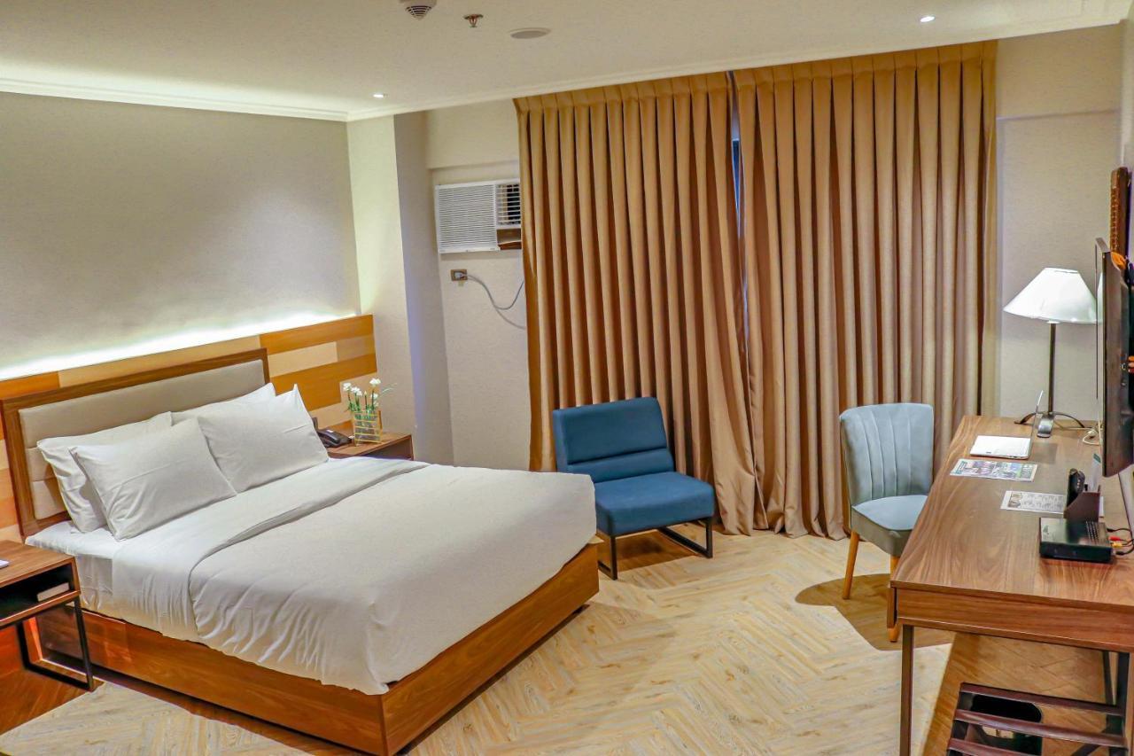 Acacia Hotel Bacolod Zewnętrze zdjęcie