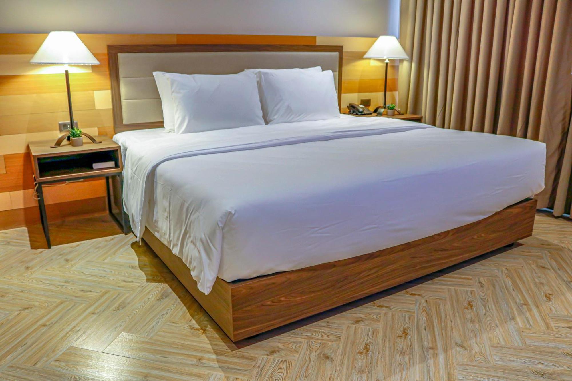 Acacia Hotel Bacolod Zewnętrze zdjęcie