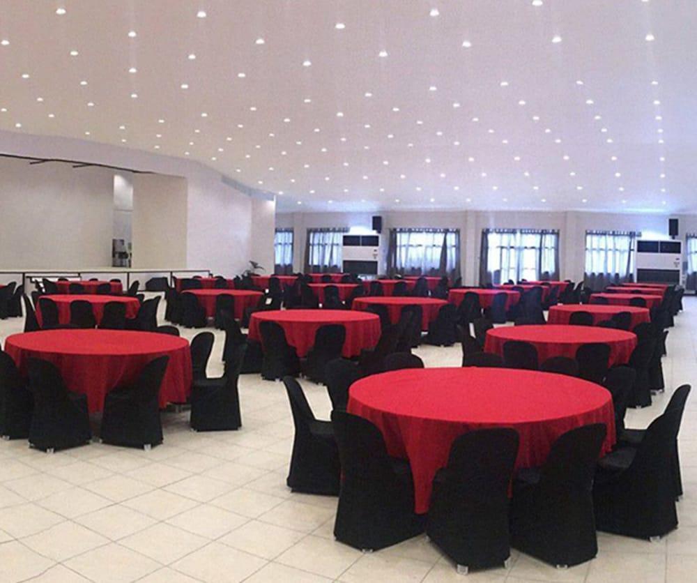 Acacia Hotel Bacolod Zewnętrze zdjęcie