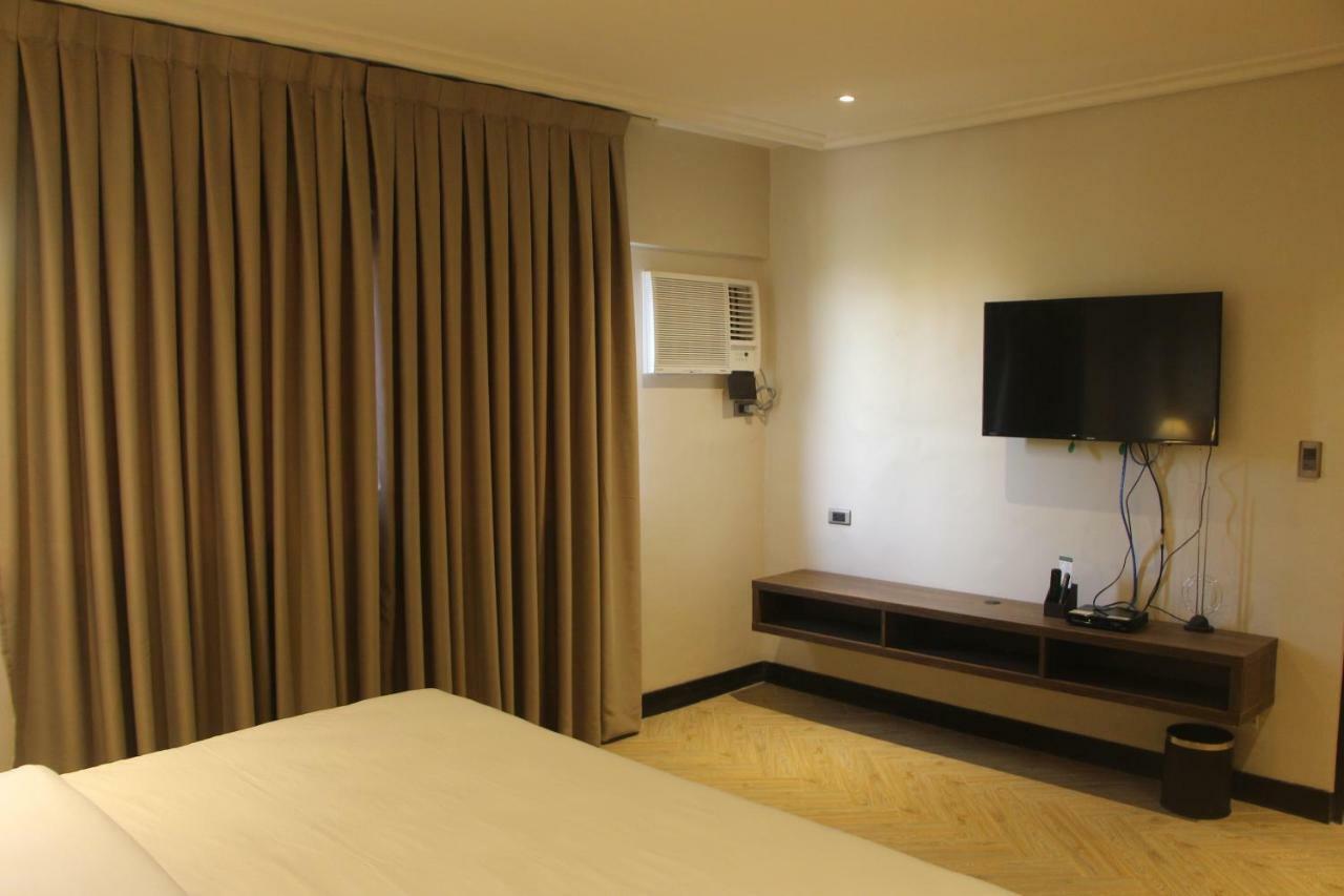 Acacia Hotel Bacolod Zewnętrze zdjęcie
