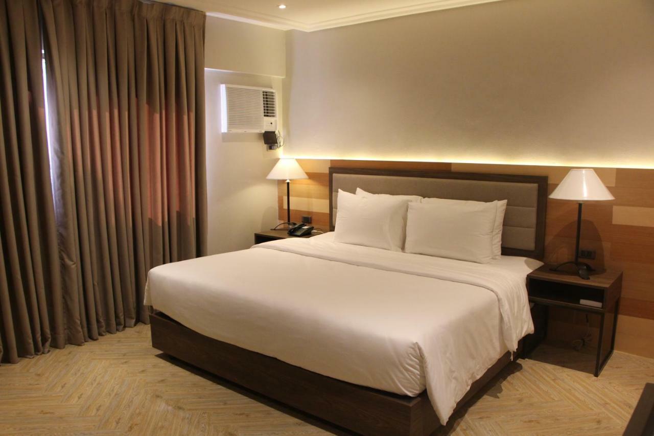 Acacia Hotel Bacolod Zewnętrze zdjęcie
